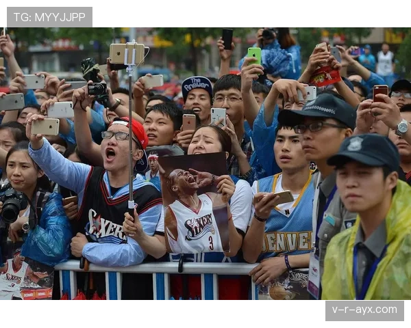 新赛季球星闪耀，火热表现点燃球迷激情